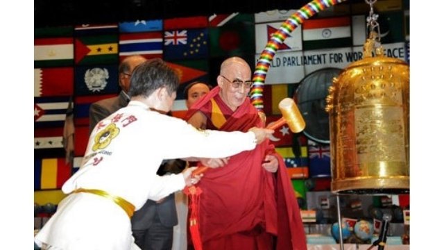 Image 3: The Dalai Lama was among the world leaders who rang the Bell of World Peace and Love.