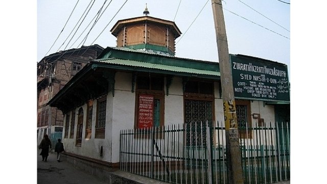 The Rozabal shrine in Srinagar, where Ahmadis and others believe Jesus is buried.