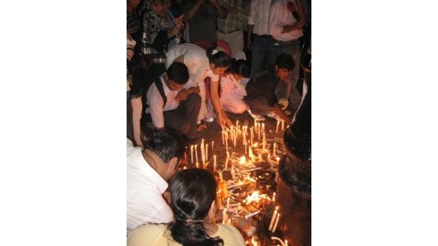 A vigil for the victims of the Mumbai 2008 attack. Credits.