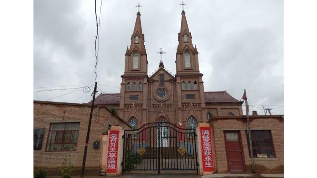 “Patriotic” Catholic Church, Bayanhot, Inner Mongolia, 2016. 