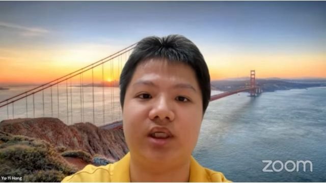 Hong Yu-Yi speaks at the webinar.