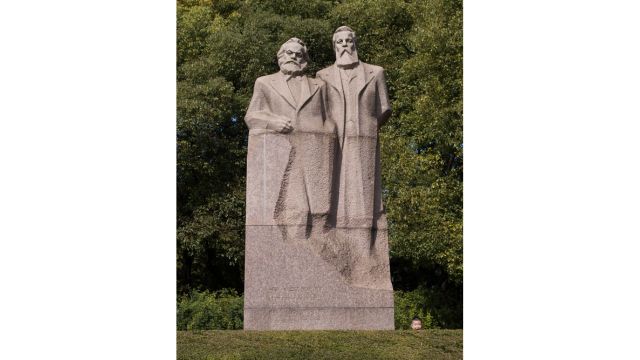Statues of Karl Marx and Friedrich Engels in Fuxing Park, Shanghai. Credits.