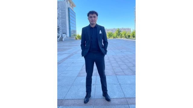 Another image of Quddusjan in happier times.