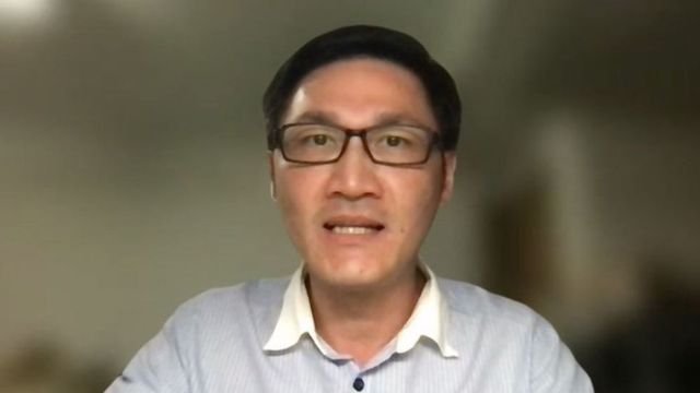 Roger Huang at the webinar.