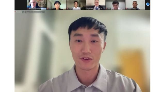 Kevin Zhong presents his testimony.