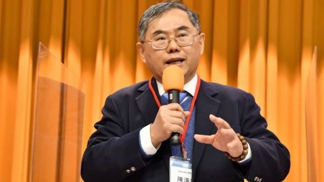 Professor Chen Ching-Hsiu.