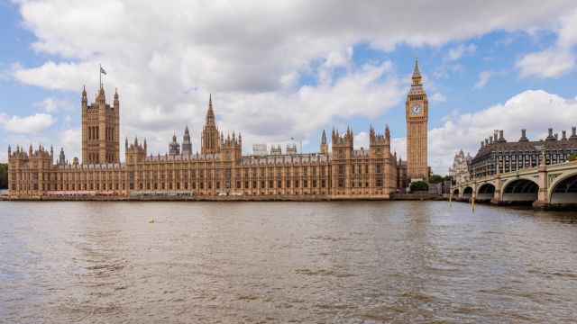 The British Parliament, a symbol of parliamentarism. Credits.