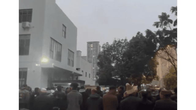 Hui Muslim protests after the arrest. From X.