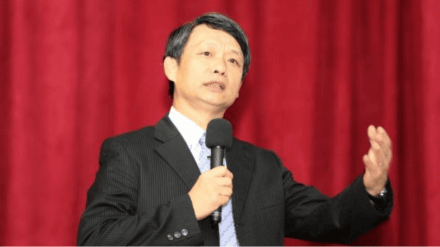 Prosecutor Hou Kuan-Jen. From X.