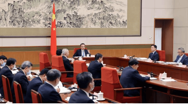 Daoism under Sinicization. 2. Sinicization in Practice