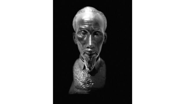 Vũ Cao Đàm’s 1946 bust of Hồ Chí Minh.