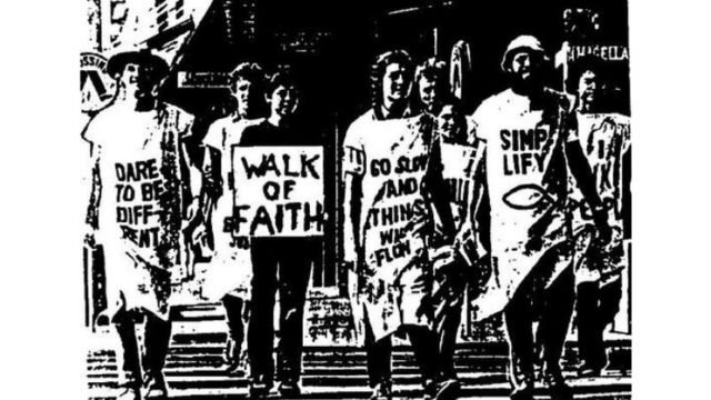 The picture published by “The Northern Star” on October 11, 1982.