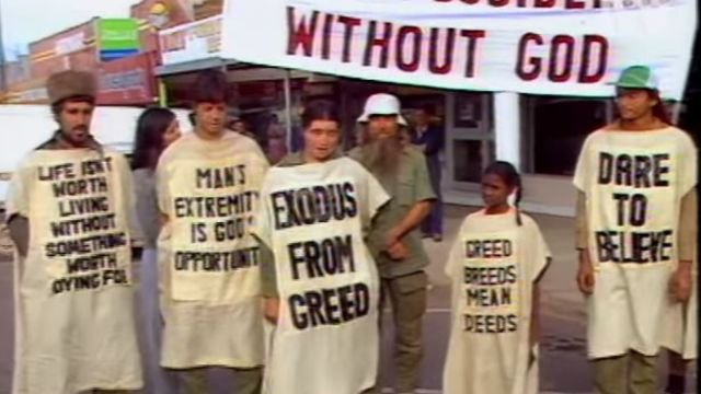 The Walkers arrive in Norseman.