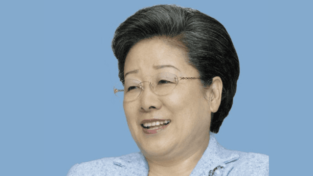 Dr. Hak Ja Han Moon.