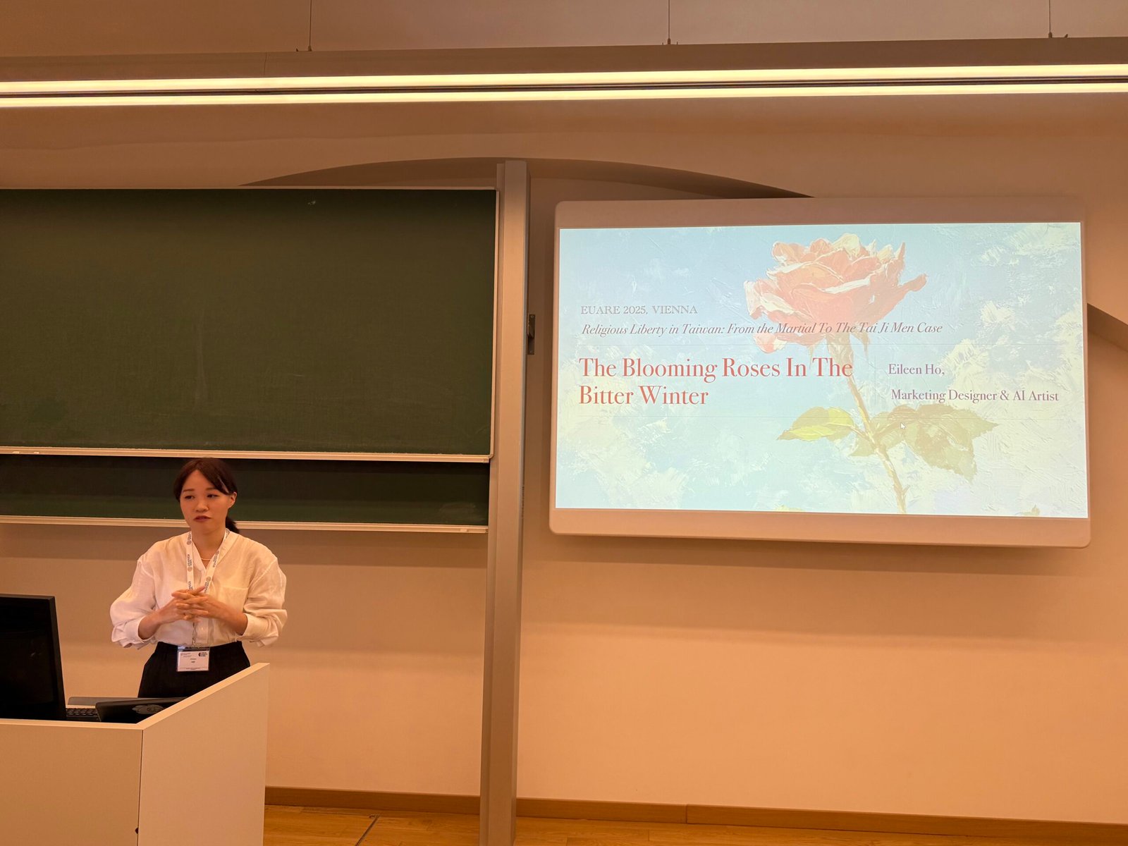 Eileen Ho presenting her paper.