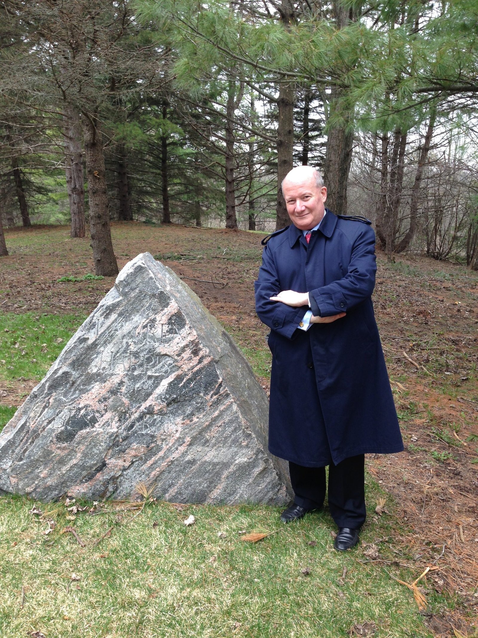 Massimo Introvigne visiting the grave of Lawren and Bess Harris in Kleinburg, Ontario.