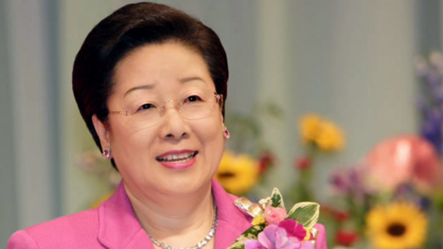 Dr. Hak Ja Han Moon.