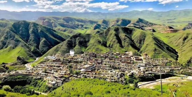 Tsang Monastery. Source: International Campaign for Tibet.