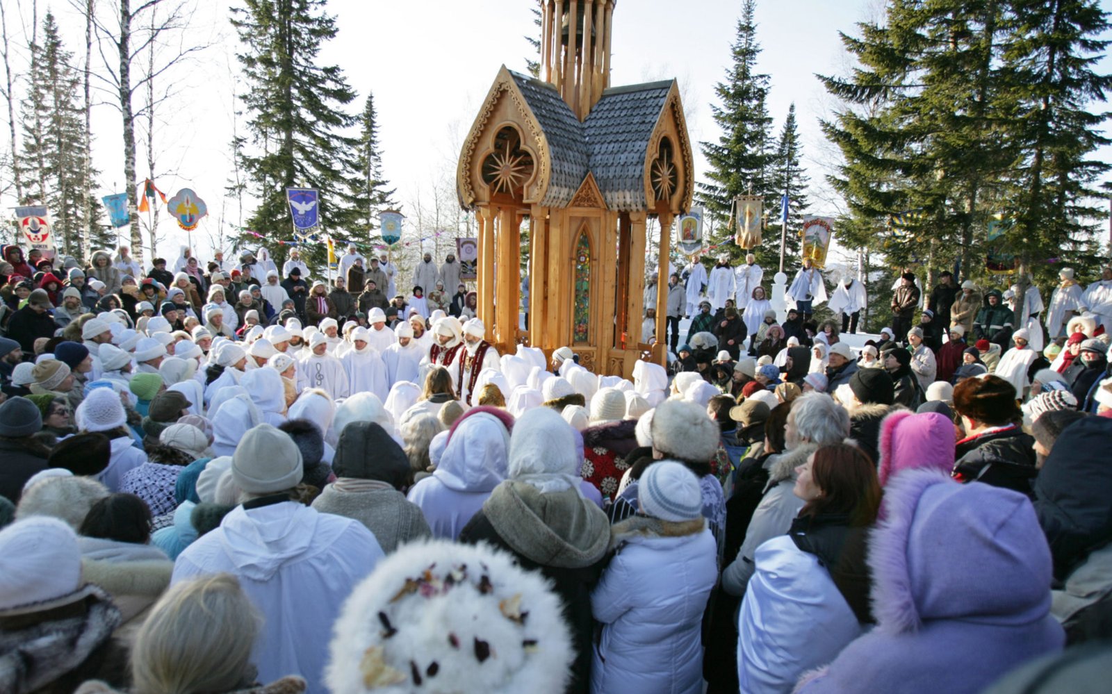 Vissarion’s followers. Courtesy of the Church of the Last Testament.