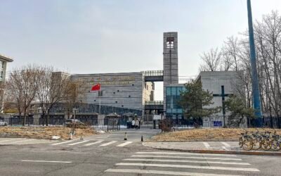 The Weeping Believer: A Report from a Chinese Christian