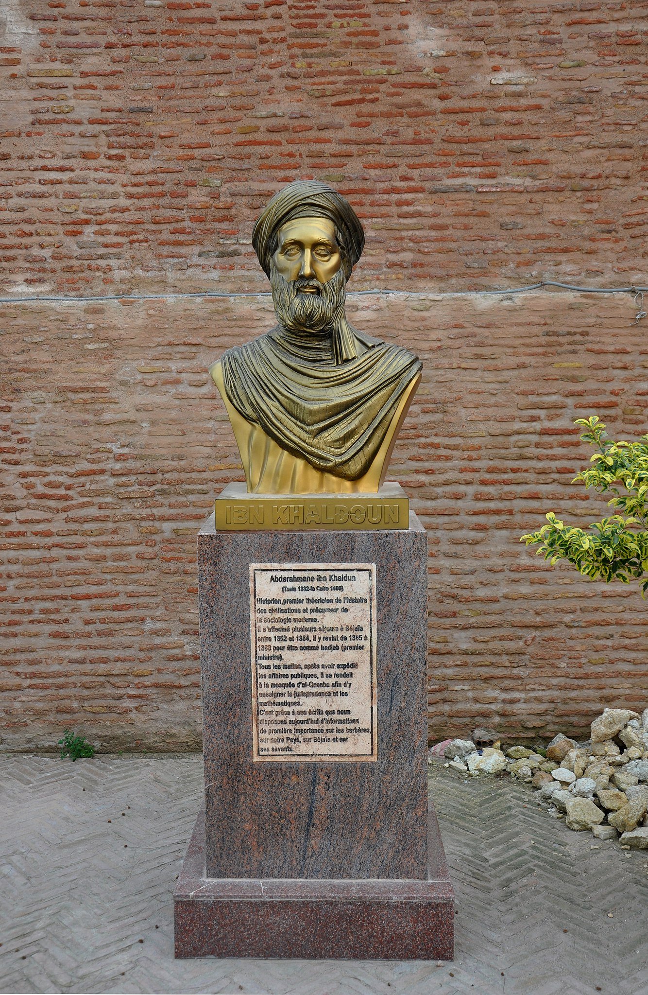 Bust of ibn Khaldun in Bejaia, Algeria. Credits.