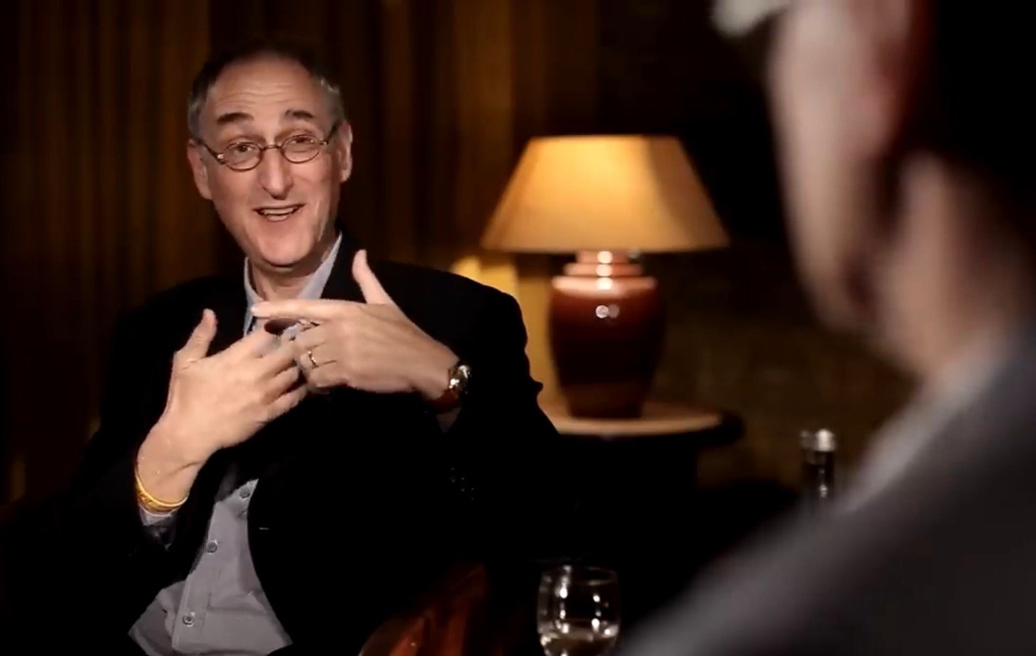 Steven Hassan. Screenshot.