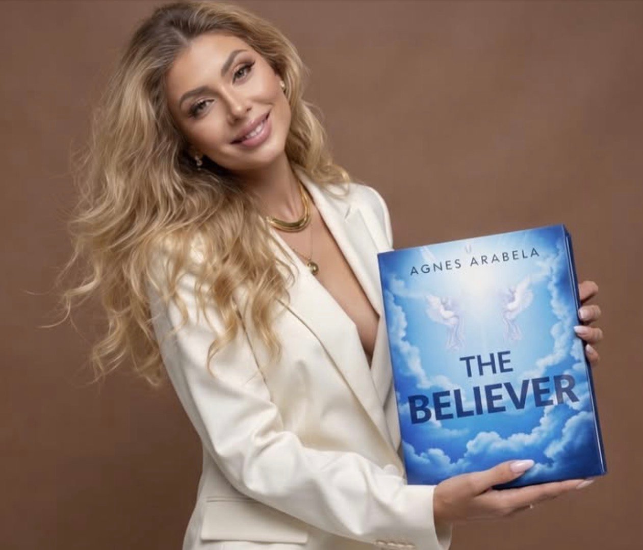 Agnes Arabela Marques advertising her book &ldquo;The Believer.&rdquo; Social media.