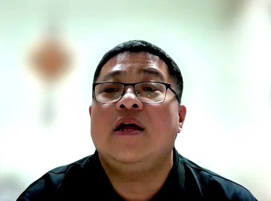 Louis Chen speaks at the webinar.