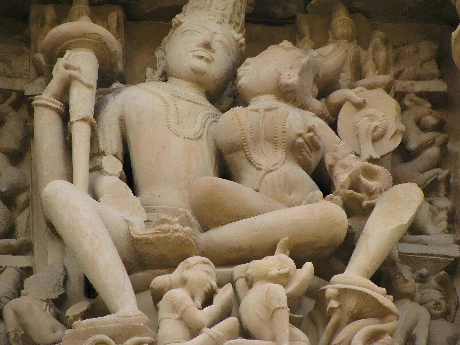 Śiva and Parvati, Khajuraho. Credits.