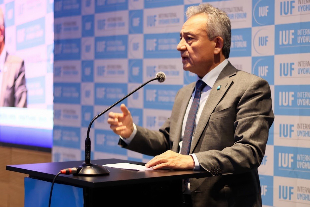 The author, Dolkun Isa, speaking at the Forum.