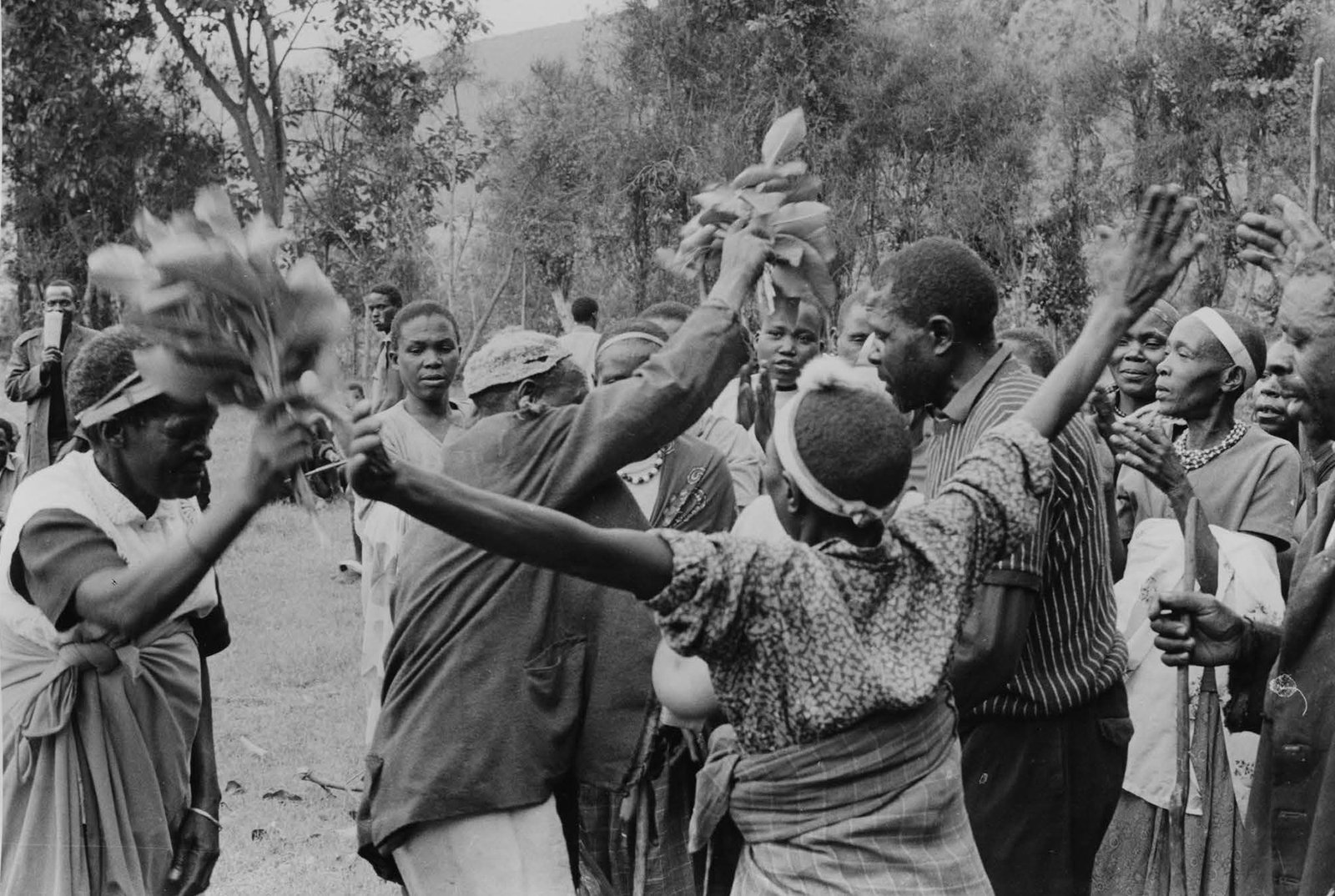 Ryangombe dance. Source: Musée royal de l’Afrique centrale, Tervuren, Belgium.