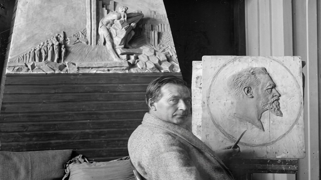 Einar Jónsson in his studio. Credits.
