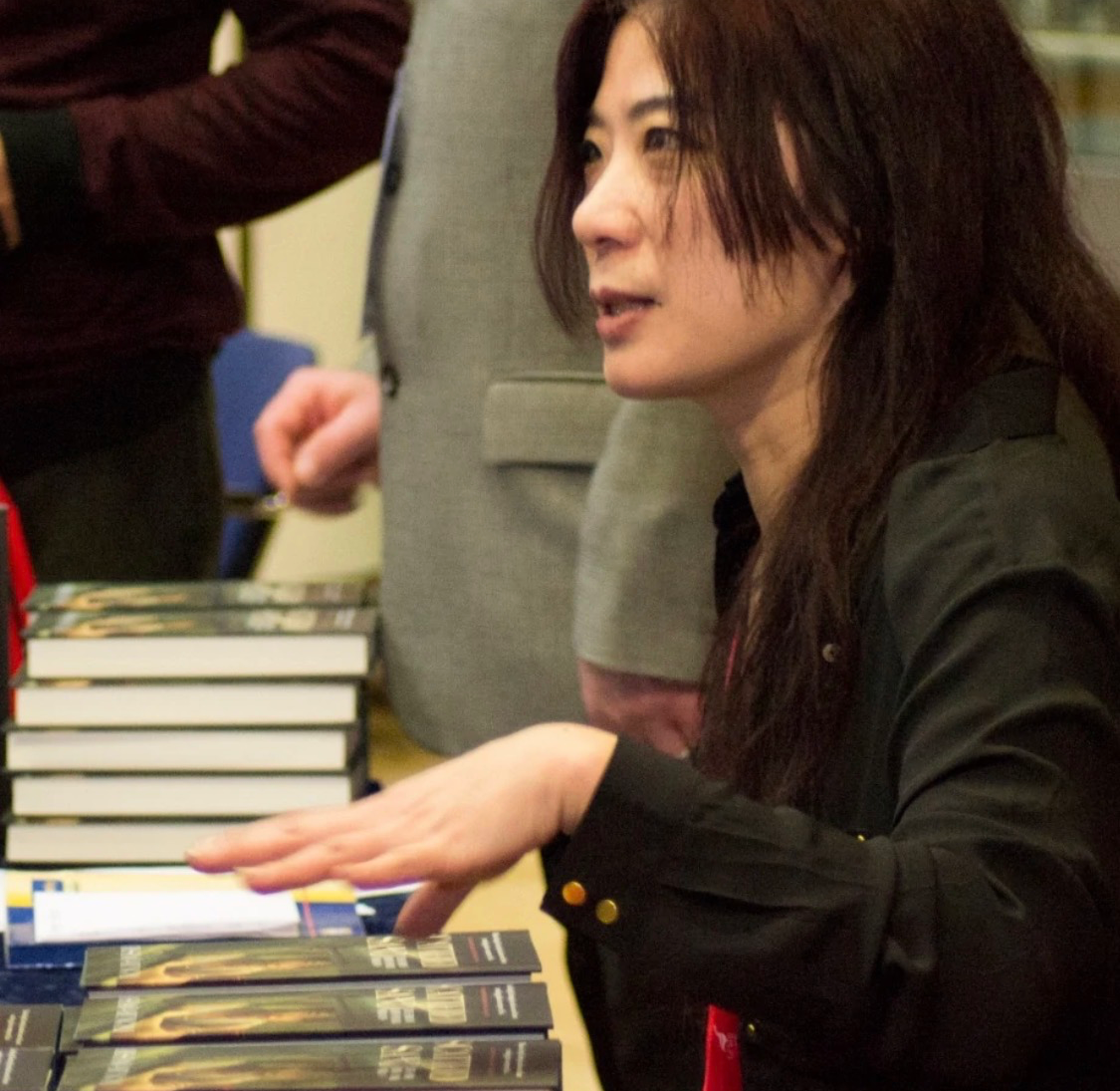 Hsiao-Hung Pai at a book signing of Scattered Sand used with permission of the author